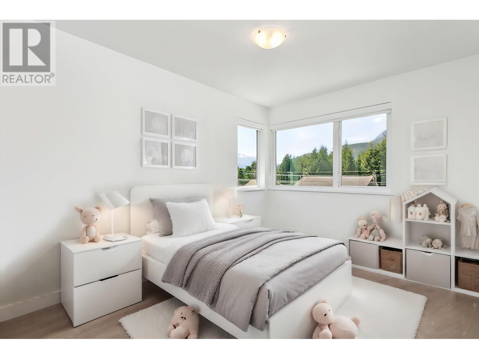 For sale 42072 BIRKEN ROAD, Squamish, British Columbia V0N1H0