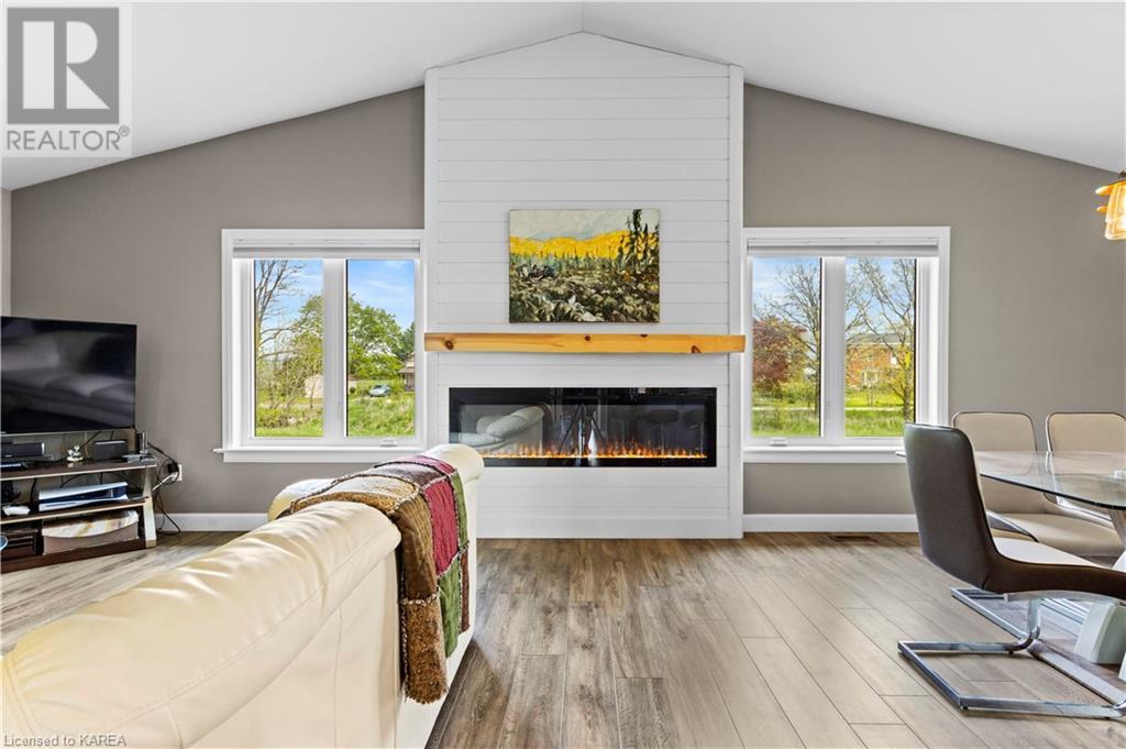 For sale 101 BITTERSWEET Road, Harrowsmith, Ontario K0H1W0 40588867