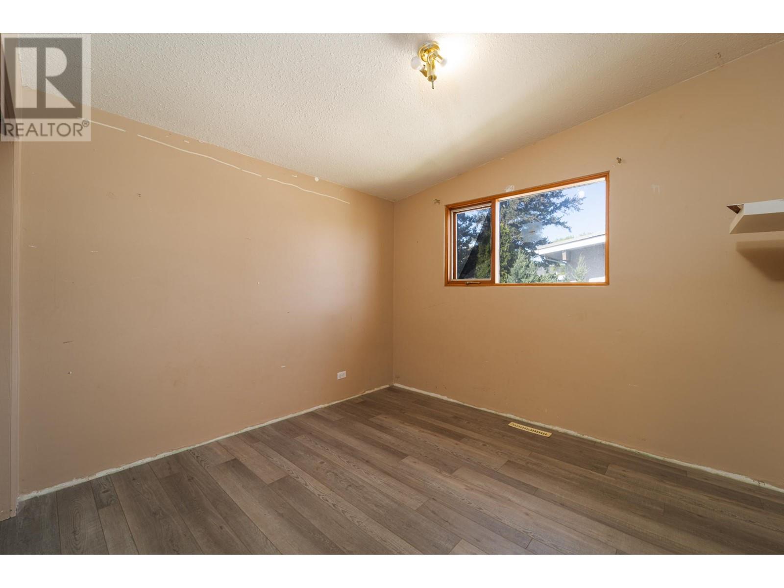 For sale 325 SCHUBERT DRIVE, Kamloops, British Columbia 178445 REALTOR.ca