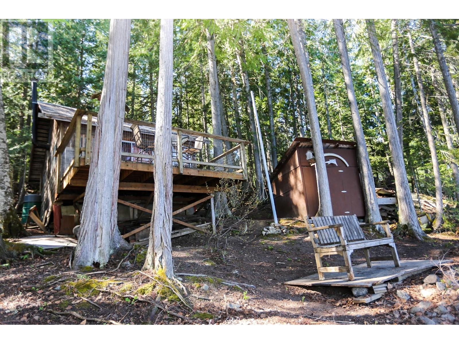 For sale 5319 EAST BARRIERE LAKE FSR, Barriere, British Columbia 178423 REALTOR.ca
