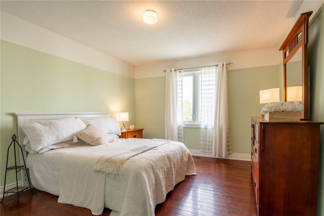 For sale 8735 Milburough Line, Campbellville, Ontario L0P1B0