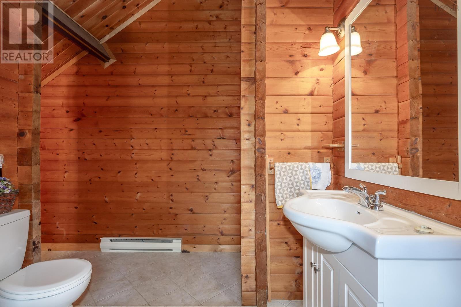 208 East Jeddore Road, Oyster Pond, Nova Scotia B0J2L0 REALTOR.ca