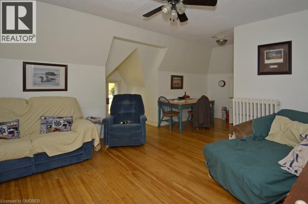 For sale 480484 WELLER STREET, Peterborough, Ontario K9H2N6