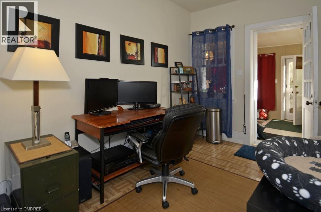 For sale 480484 WELLER STREET, Peterborough, Ontario K9H2N6