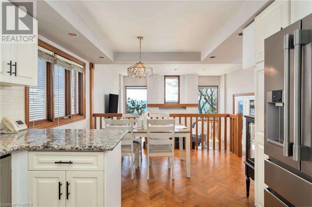 For sale 327A LAKE PROMENADE, Toronto, Ontario M8W1A6 40579781 REALTOR.ca