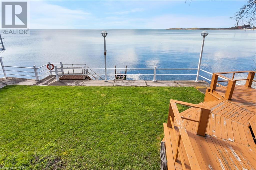 For sale 327A LAKE PROMENADE, Toronto, Ontario M8W1A6 40579781 REALTOR.ca