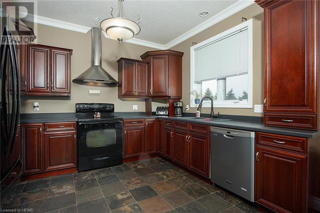 For sale 190 STATION Road, Sebringville, Ontario N0K1X0 40589419