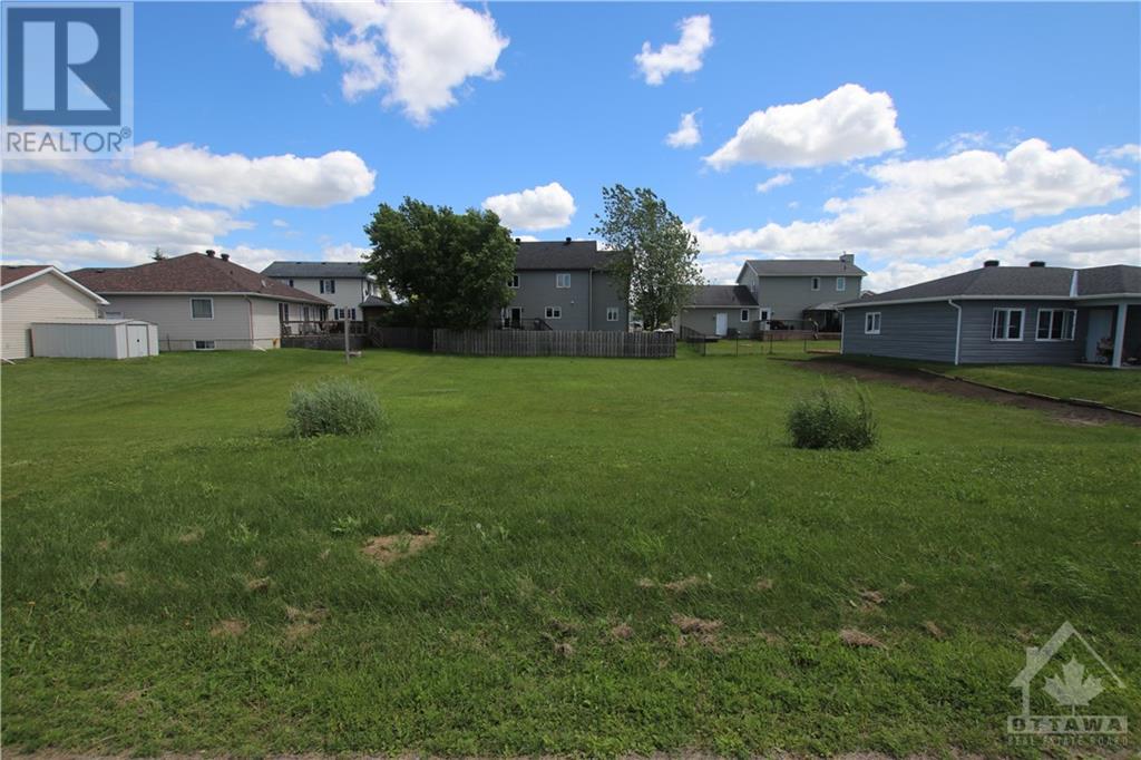 For sale 64 ERIN AVENUE, Chesterville, Ontario K0C1H0 1392095 REALTOR.ca