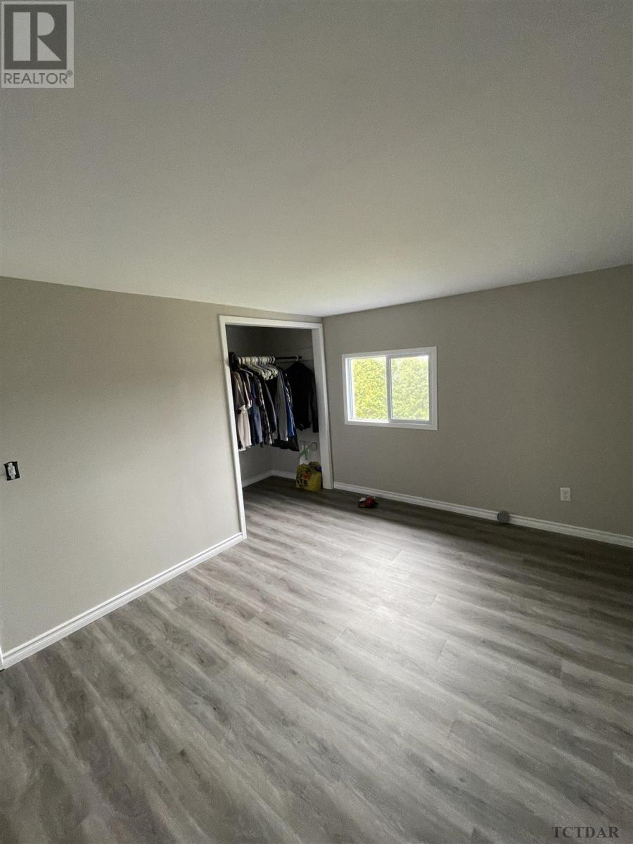 For sale 157 Highway 570, Sesekinika, Ontario P0K1S0 TM241032