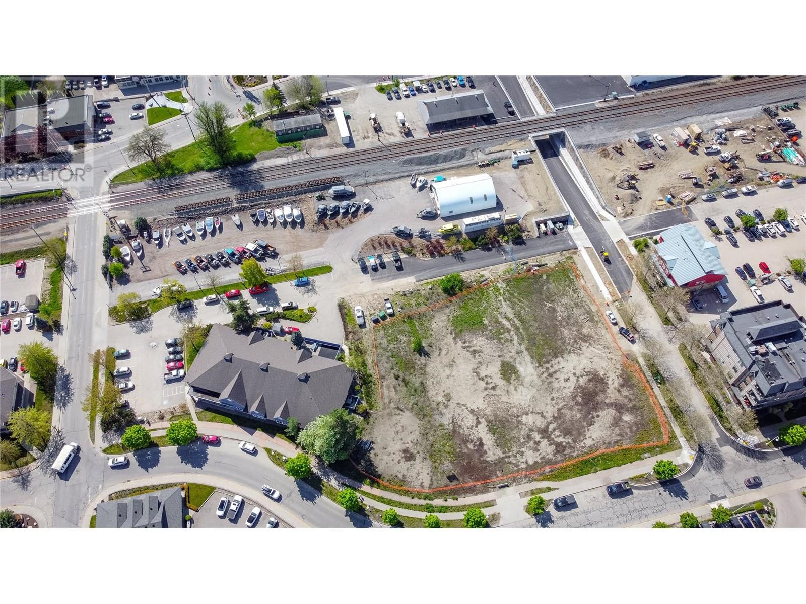 For sale 250 Harbourfront Drive NE, Salmon Arm, British Columbia