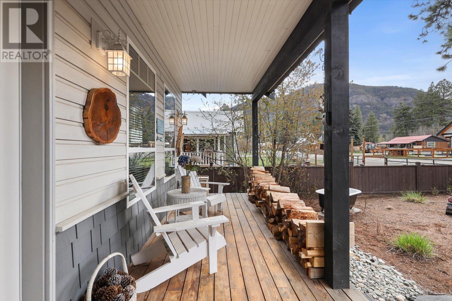 For sale 2625 Otter Avenue, Tulameen, British Columbia V0X2L0