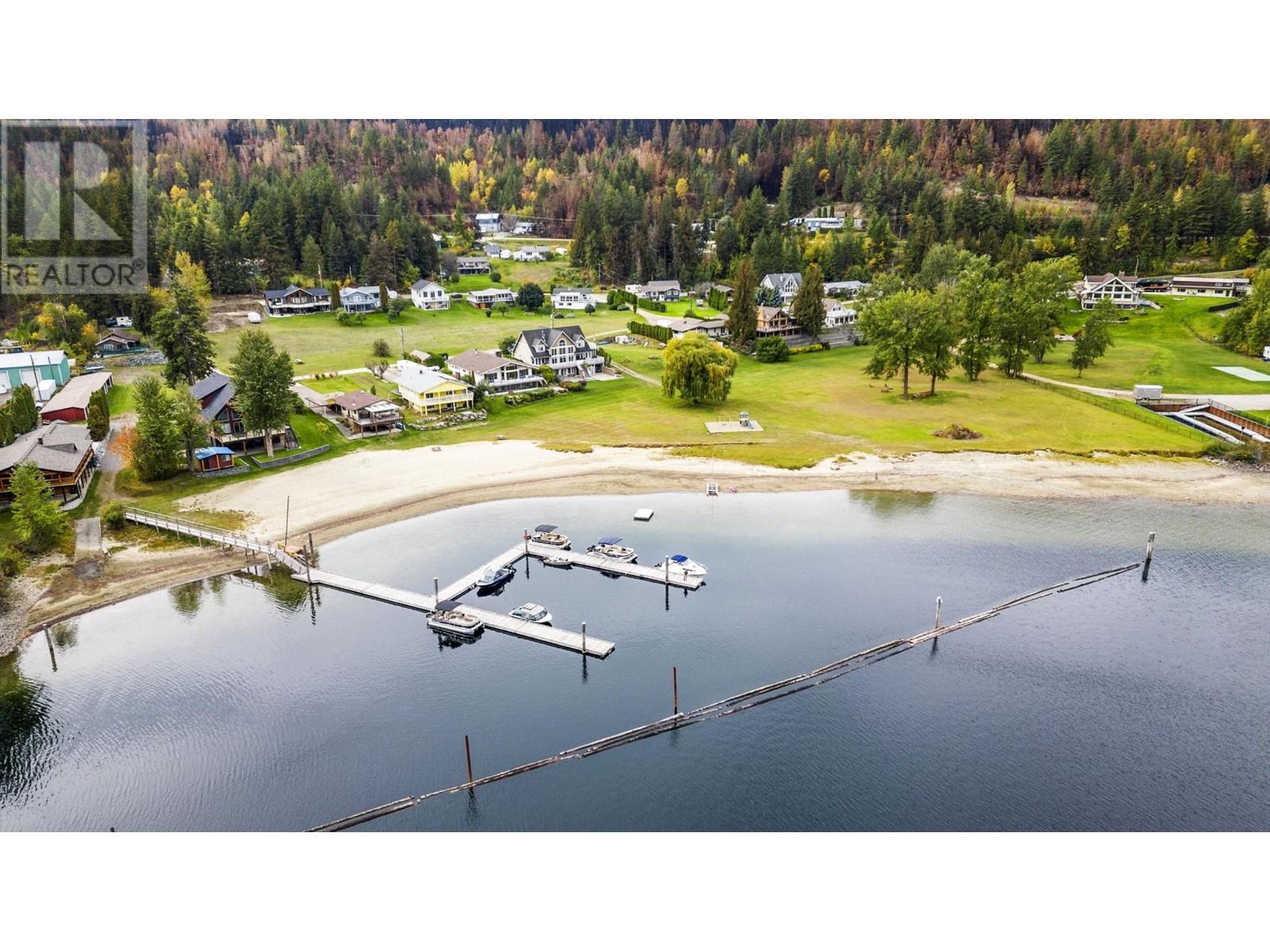 For sale 178758 HOLDING RD, Adams Lake, British Columbia V0E1M2