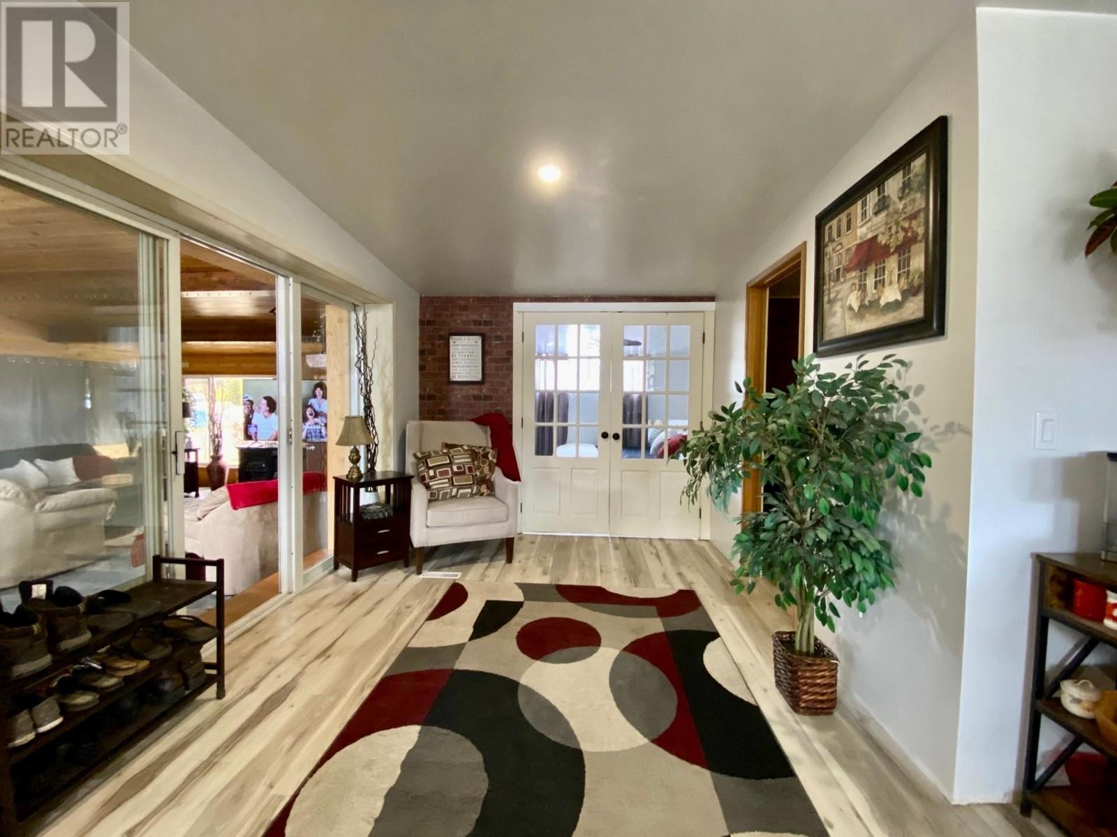 For sale 5115 BARRIERE TOWN RD, Barriere, British Columbia 178424