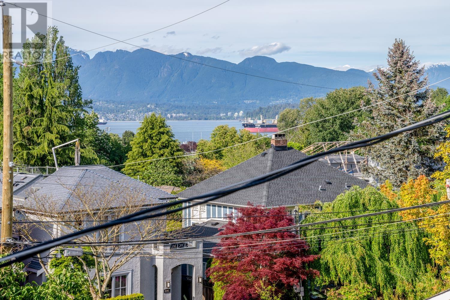 For sale 4389 LOCARNO CRESCENT, Vancouver, British Columbia V6R1G2