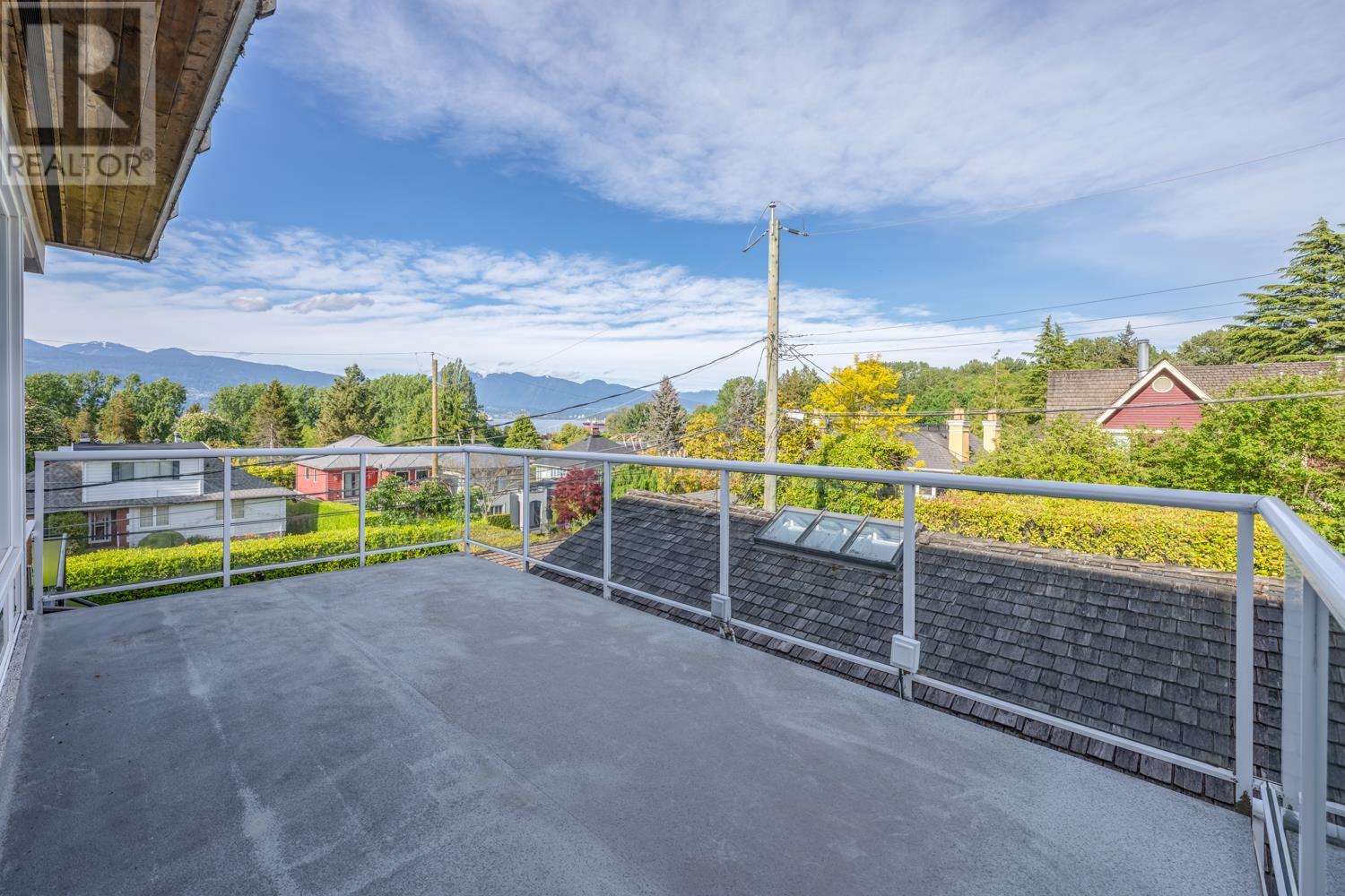 For sale 4389 LOCARNO CRESCENT, Vancouver, British Columbia V6R1G2
