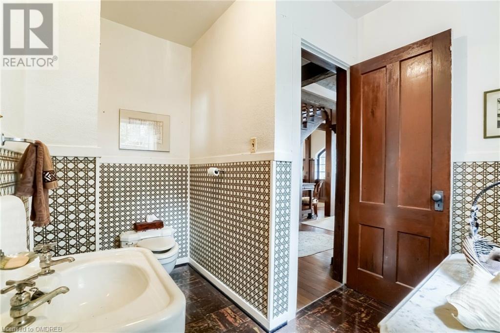 For sale 683 POINT ABINO RD S Road S, Crystal Beach, Ontario L0S1N0