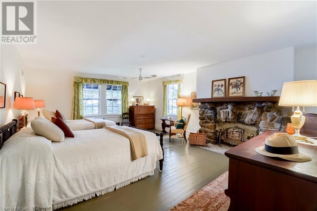 For sale 683 POINT ABINO RD S Road S, Crystal Beach, Ontario L0S1N0 40589723 REALTOR.ca