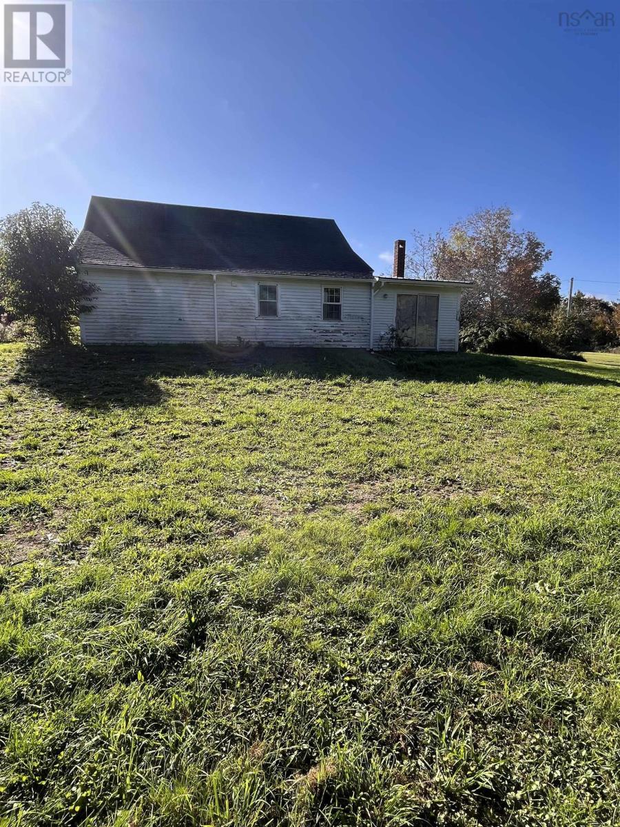 For sale 361 Highway 1, Deep Brook, Nova Scotia B0S1J0 202321605 REALTOR.ca
