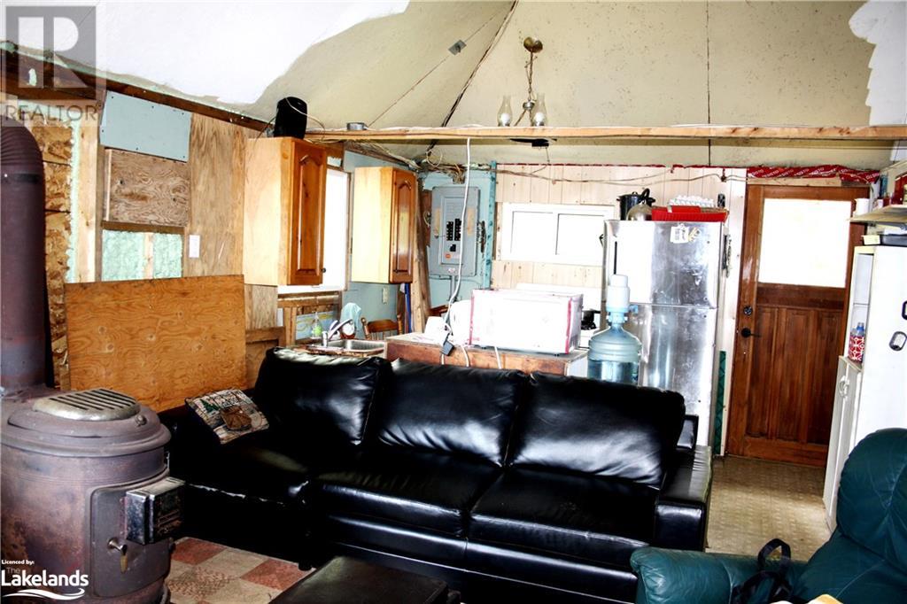 For sale 1089 RESTAWHILE Drive, Wilberforce, Ontario K0L1M1