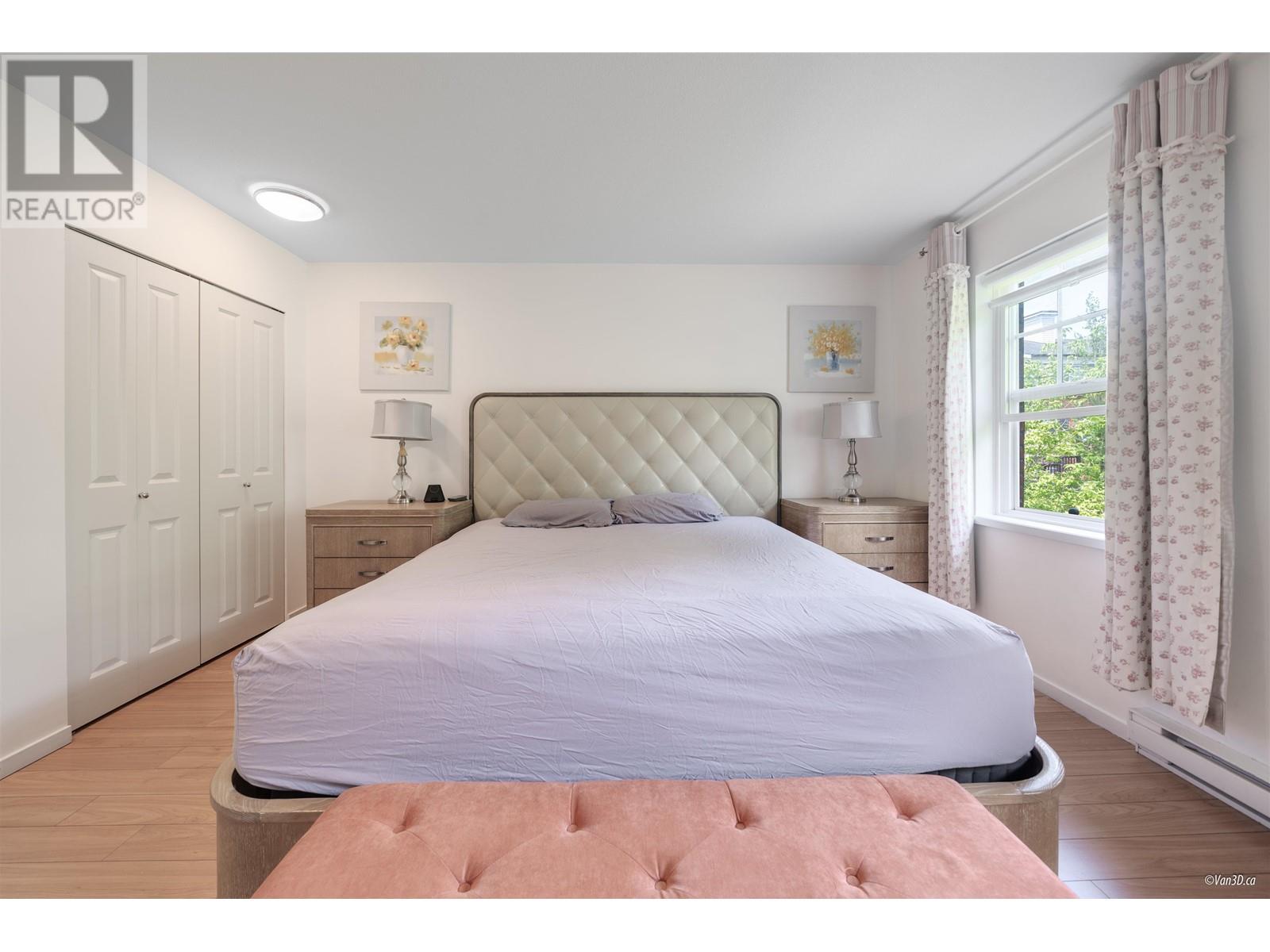 for-sale-43-688-edgar-avenue-coquitlam-british-columbia-v3k0a5
