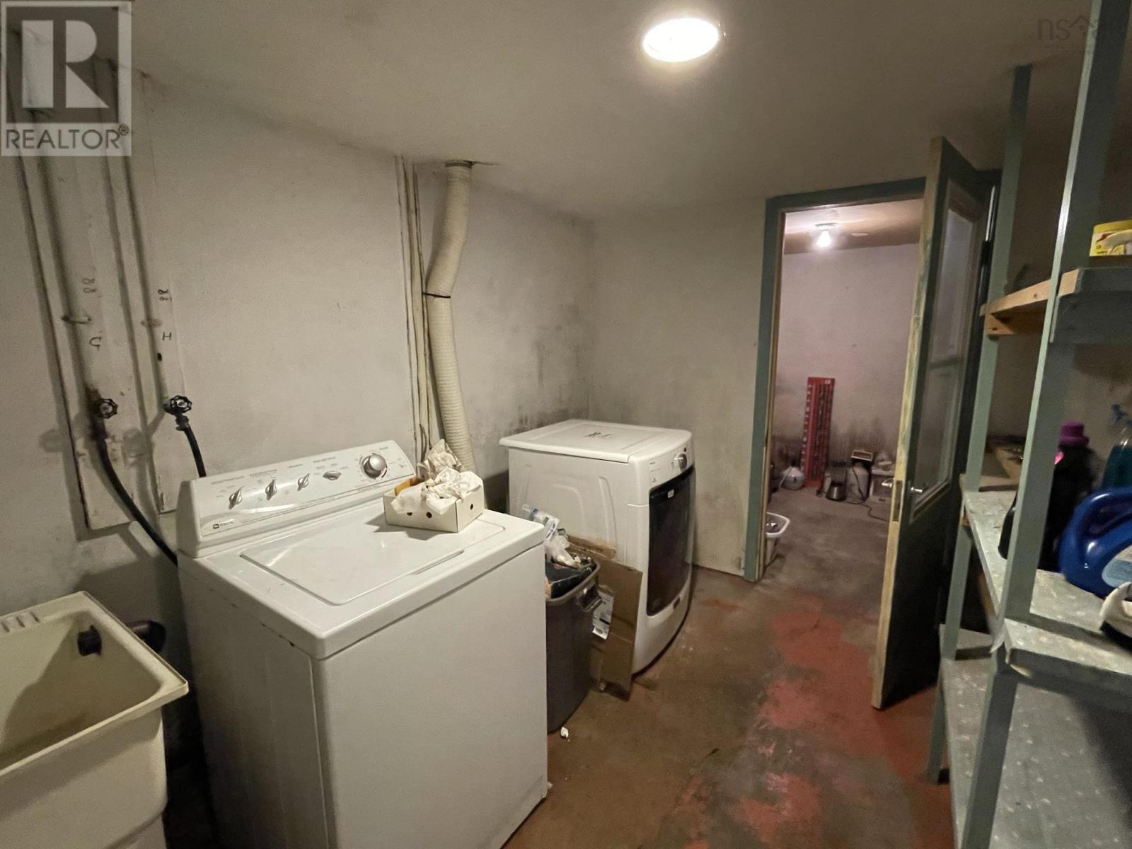 For sale 27 Wharf Lane, Hunts Point, Nova Scotia B0T1G0 202315890