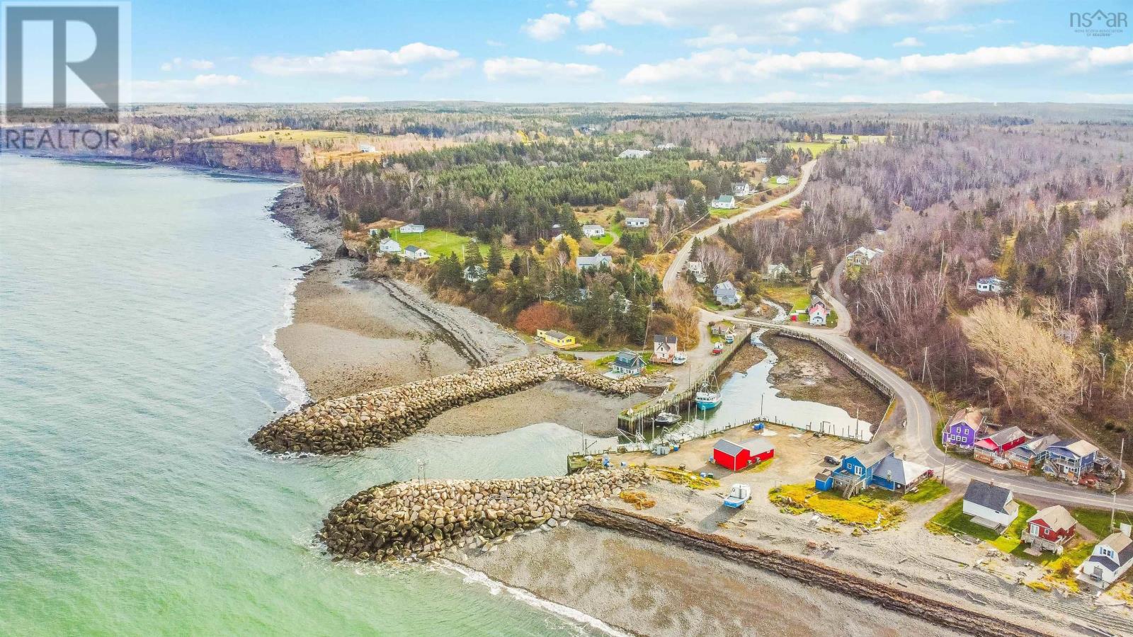 For sale 6 Cottage Lane, Harbourville, Nova Scotia B0P1E0 202324351