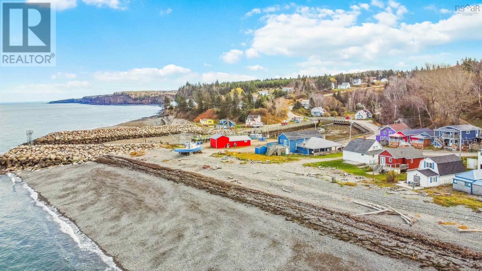For sale 6 Cottage Lane, Harbourville, Nova Scotia B0P1E0 202324351