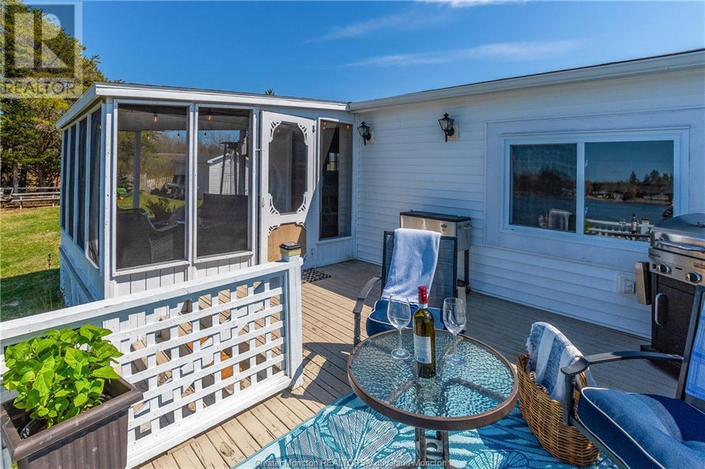 For sale 3 Aline AVE, Shediac Cape, New Brunswick E4P2Y4 M159293