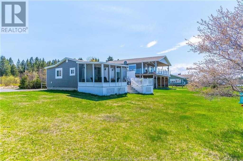 For sale 3 Aline AVE, Shediac Cape, New Brunswick E4P2Y4 M159293