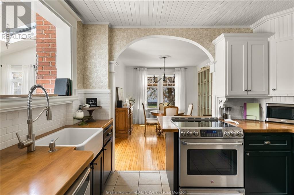 For sale 189 Highfield ST, Moncton, New Brunswick E1C5P5 M158871 REALTOR.ca