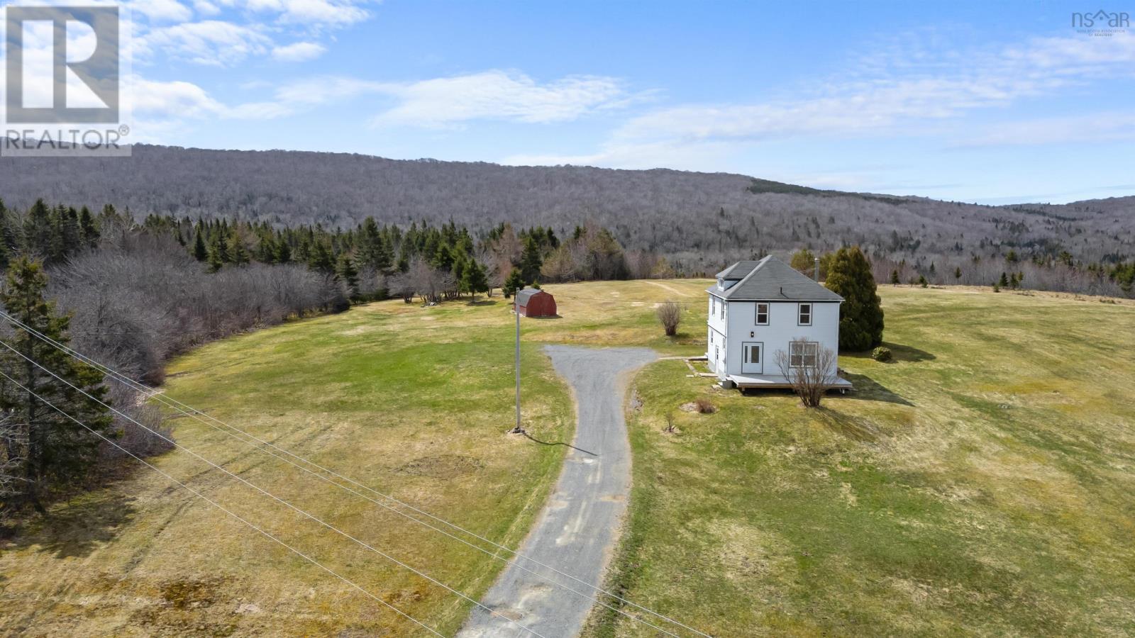 For sale 6706 South River Lake Road, Roachvale, Nova Scotia B0H1N0