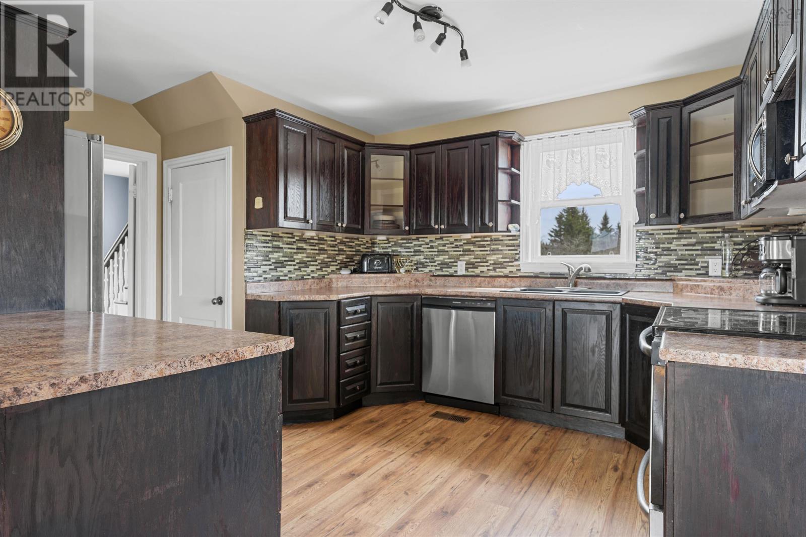 For sale 6706 South River Lake Road, Roachvale, Nova Scotia B0H1N0