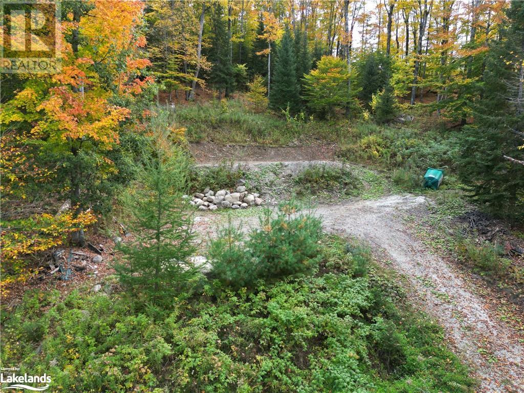 For sale 1019 BUSHWOLF LAKE Road, West Guilford, Ontario K0M1S0