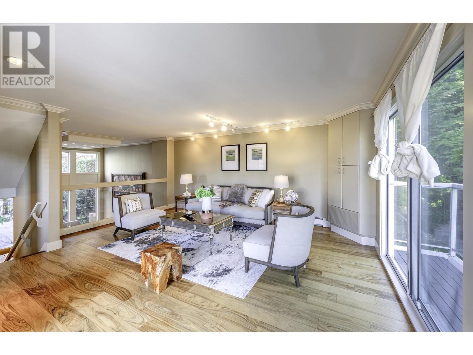 For sale 3330 W 20TH AVENUE, Vancouver, British Columbia V6S1E4