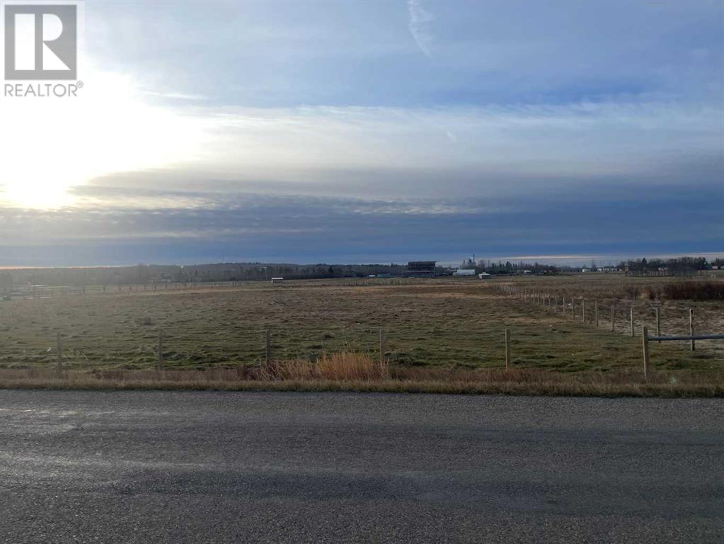 For sale 253021 432 Township, Rural Ponoka County, Alberta T4J1E3