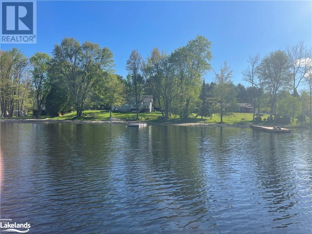 For sale 327 WHITESTONE LAKE Road, Dunchurch, Ontario P0A1G0