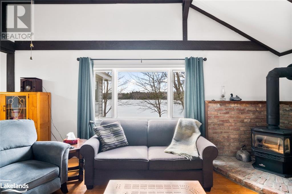 For sale 327 WHITESTONE LAKE Road, Dunchurch, Ontario P0A1G0