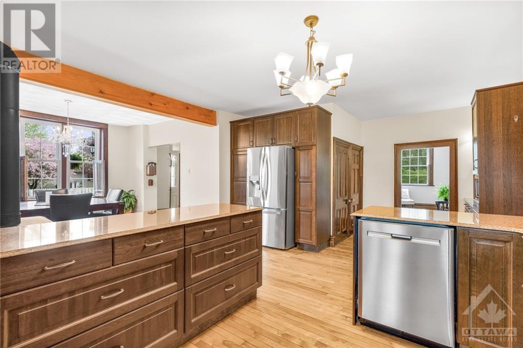 For sale 140 HIGH STREET, Vankleek Hill, Ontario K0B1R0 1390900