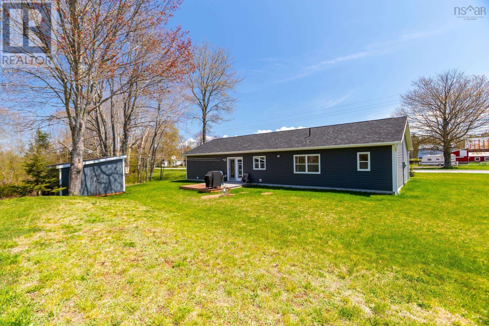 For sale 14327 Highway 1, Wilmot, Nova Scotia B0P1W0 202410334 REALTOR.ca