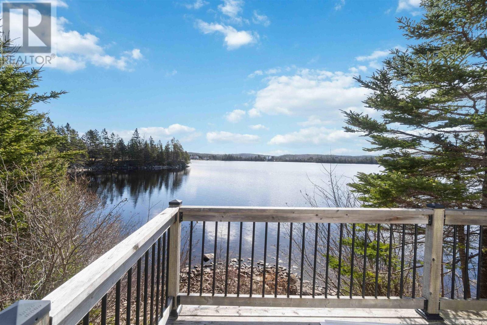22 Mill Lake Road, Middle Porters Lake, Nova Scotia B3E1K8 REALTOR.ca