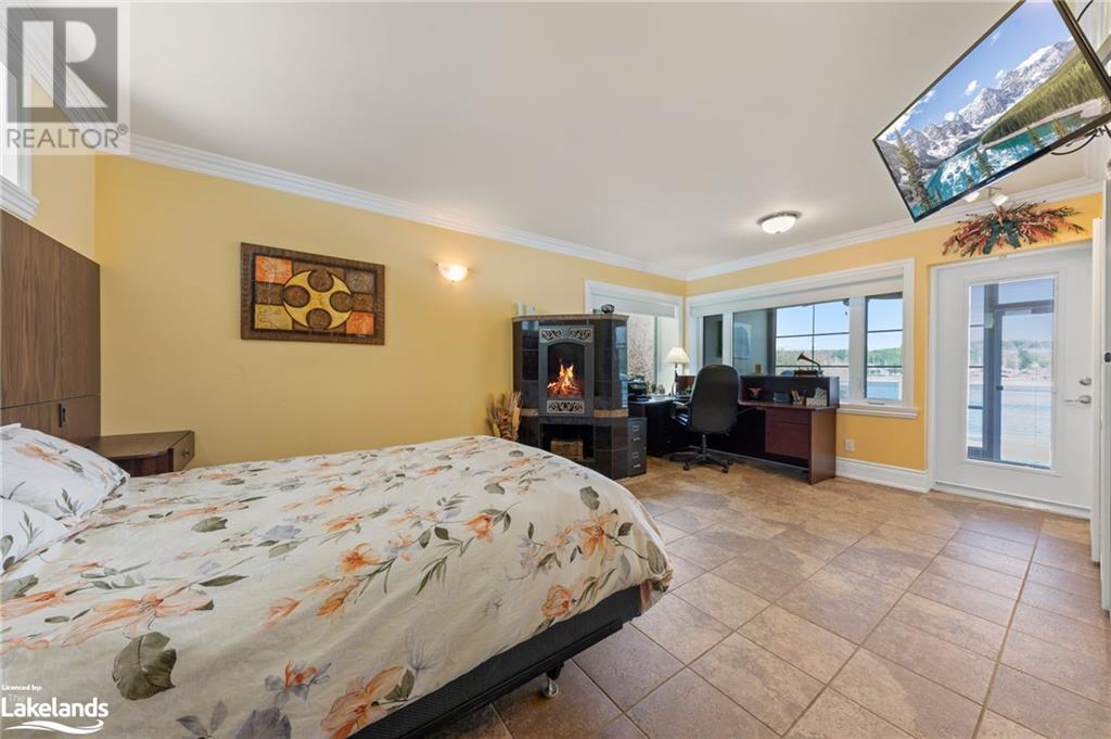 For sale 405 CHAMPLAIN Road, Ontario L9M1S3 40591433