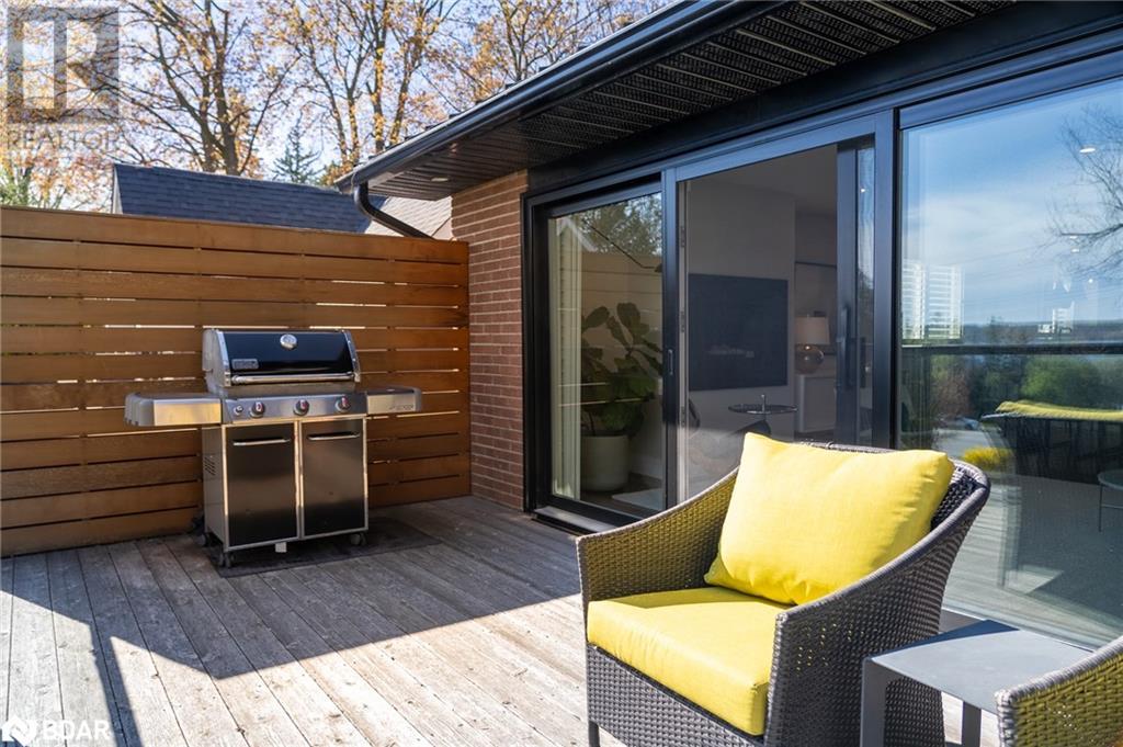 For sale 413 CODRINGTON Street, Barrie, Ontario L4M1S9 40585472