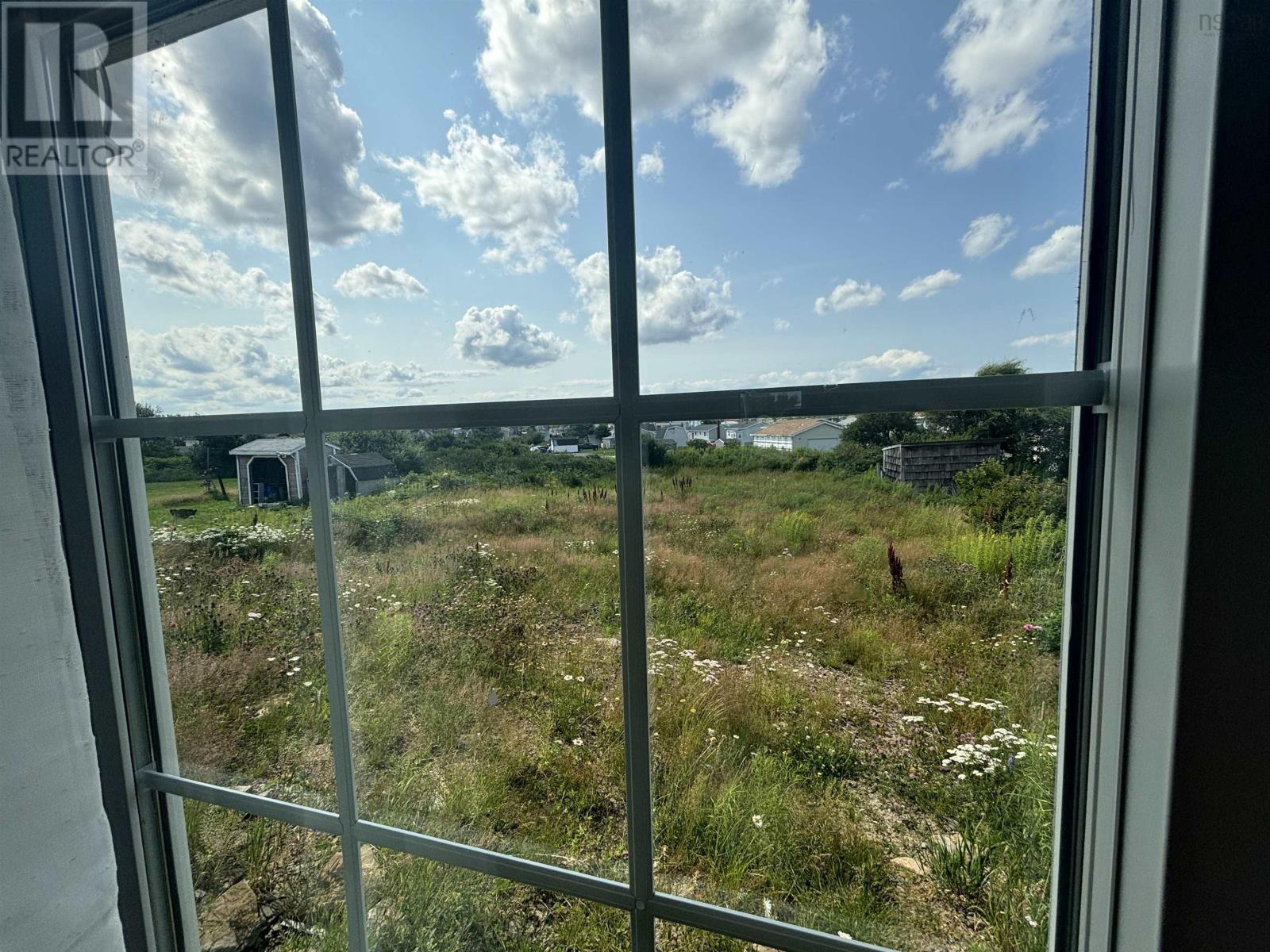 For sale 225 Brookland Street, Glace Bay, Nova Scotia B1A1N4