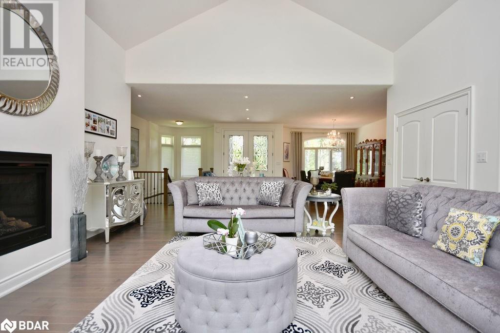 For sale 2 SYCAMORE Circle, Phelpston, Ontario L0L2K0 40588140 REALTOR.ca