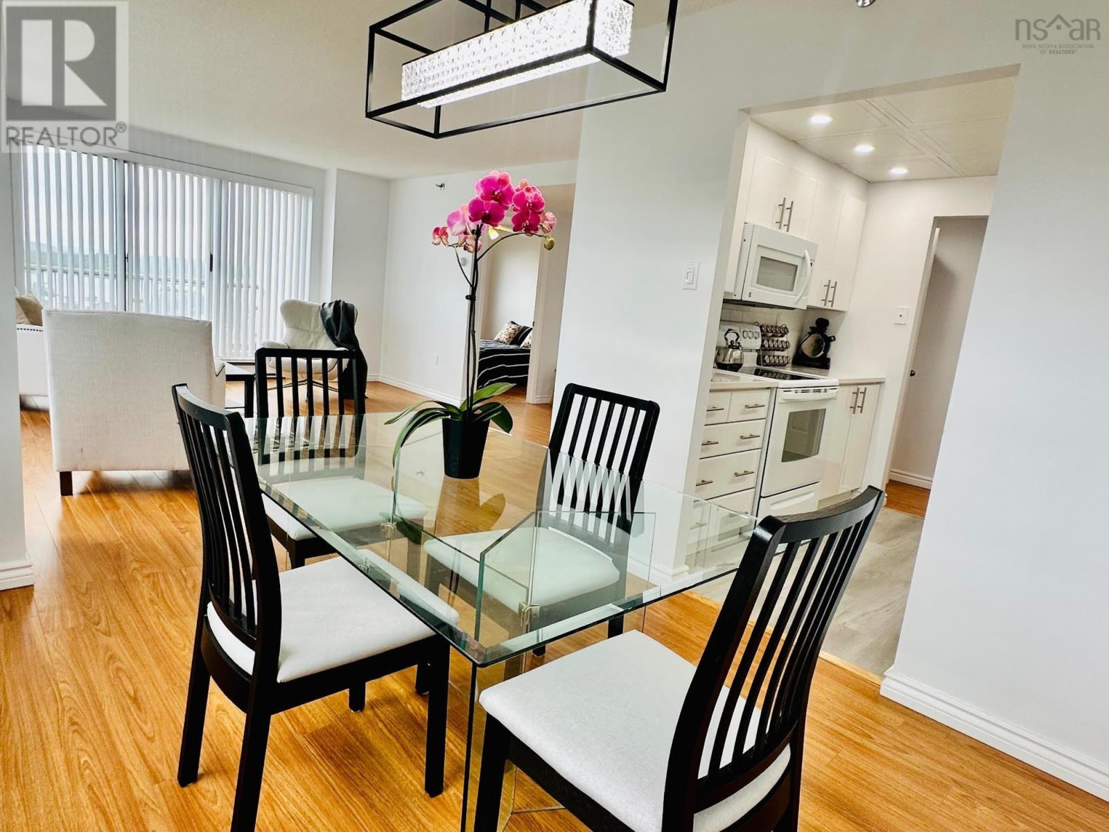 For sale 1012 30 Brookdale Crescent, Dartmouth, Nova Scotia B3A4T7