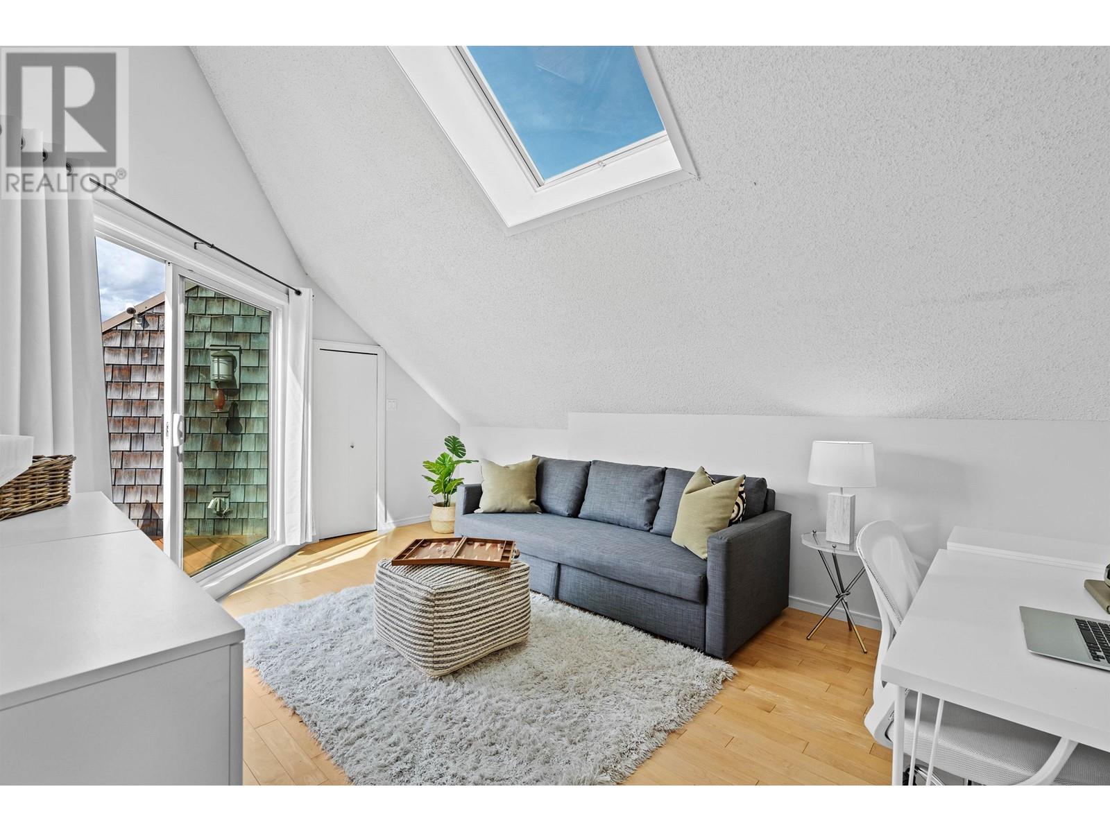 For sale 1939 CREELMAN AVENUE, Vancouver, British Columbia V6J1B8