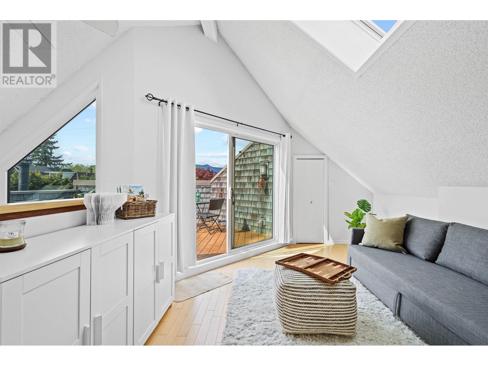 For sale 1939 CREELMAN AVENUE, Vancouver, British Columbia V6J1B8