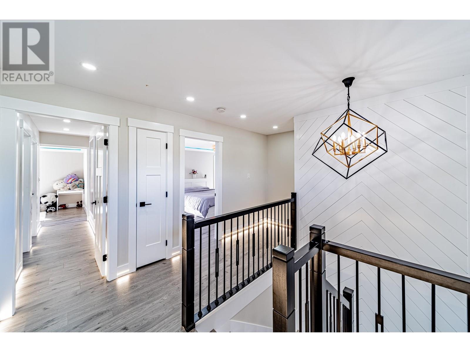 For sale 11366 AVENUE, Richmond, British Columbia V7A4W3