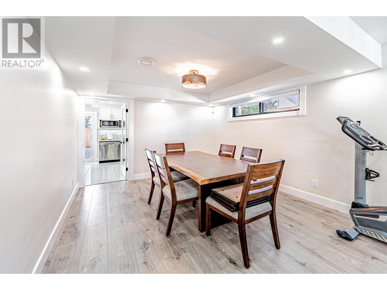 For sale 11366 AVENUE, Richmond, British Columbia V7A4W3