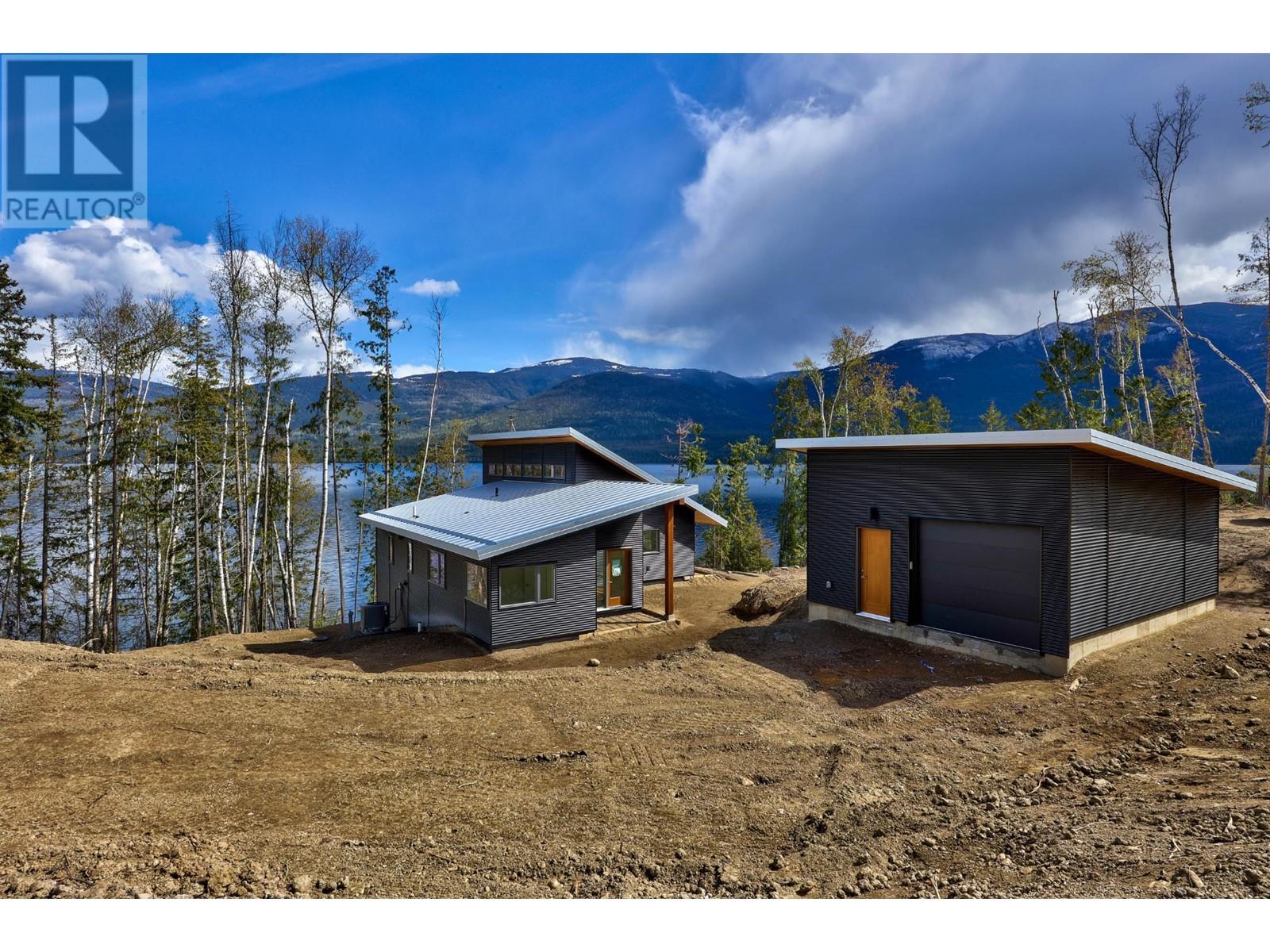 For sale LOT 15600 ADAMS WEST FSR, Adams Lake, British Columbia